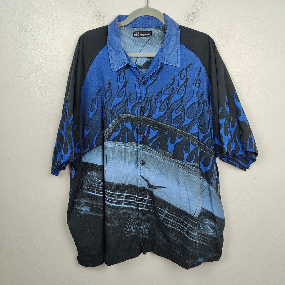 Vintage Y2K No Boundaries Button Up Shirt Mens XXL Blue‎ Flames Car AOP Vtg